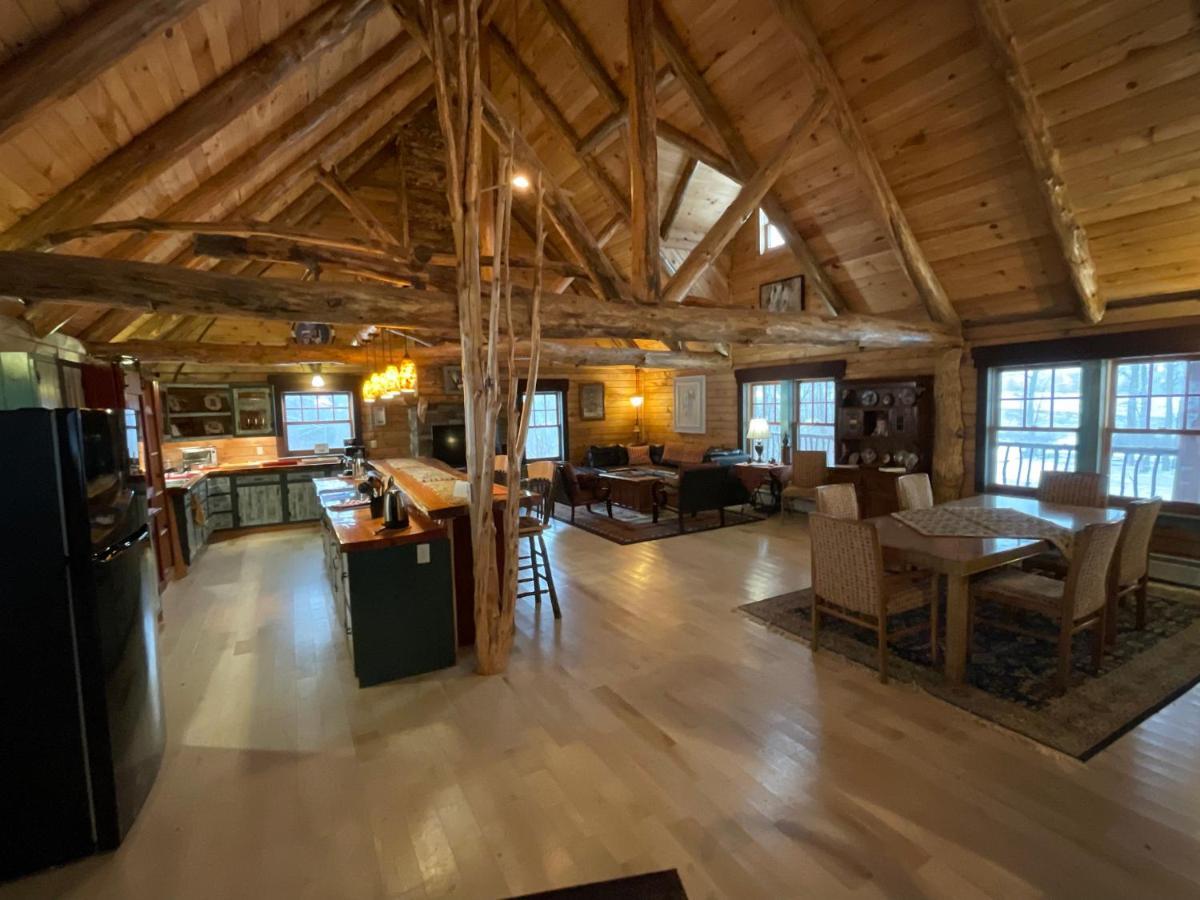 Lodge Solange Palatino Bridge Ngoại thất bức ảnh